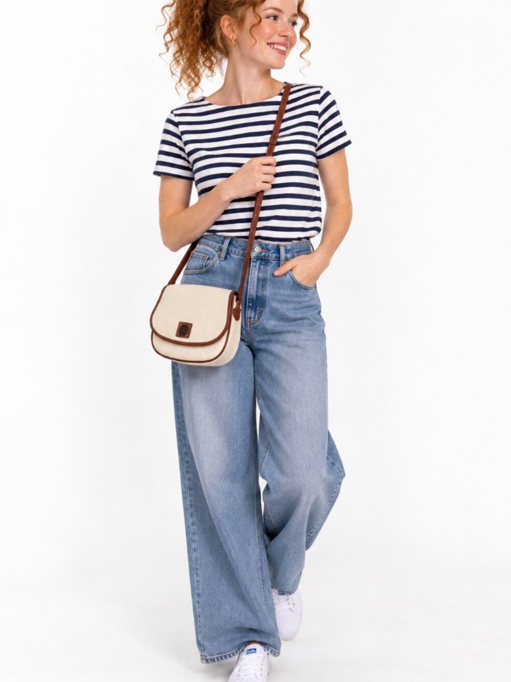 Everyday Style! Dooney & Bourke Cream & Dark Leather Crossbody Bag